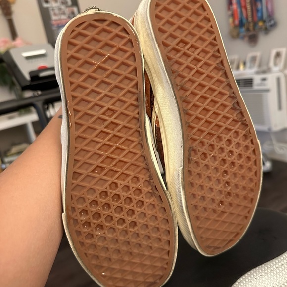 Vans Classic Slip On x MoMa “Vasily Kadinsky” - Picture 6 of 11